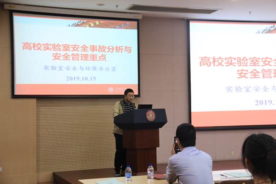 51397e7f59d88bff7c63ae290ab866c0.jpg 51397e7f59d88bff7c63ae290ab866c0.jpg